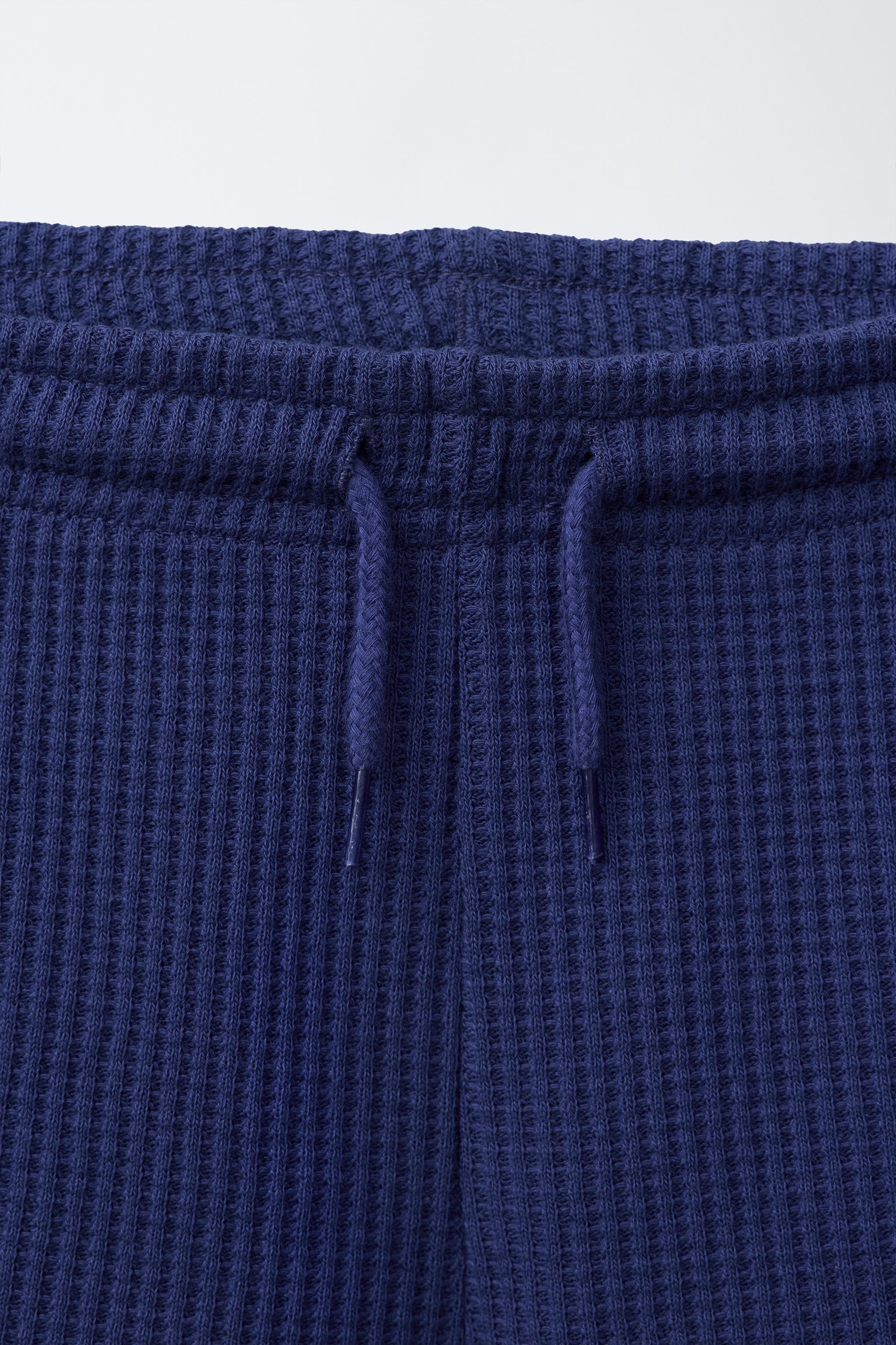 WAFFLE PLUSH SHORTS